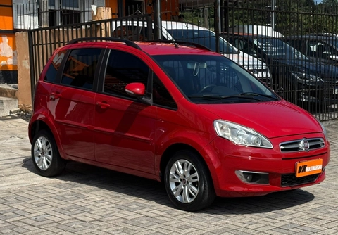 Fiat Idea 2015 Vermelho — foto 1 de 3